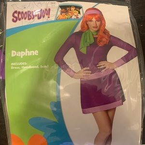Daphne costume from scooby doo